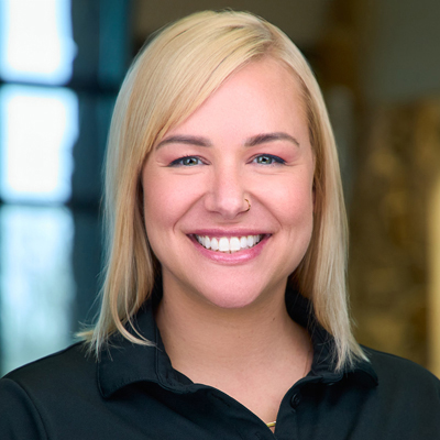 Abbey Scheerer head shot